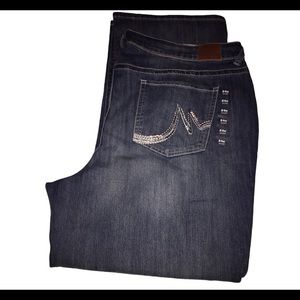 NWT Maurices Slim boot Jeans Sz 24W SHORT